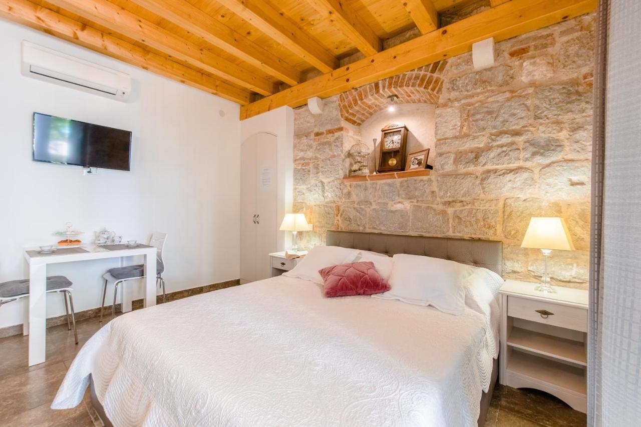 Jes Old Town Luxury Rooms سبليت المظهر الخارجي الصورة